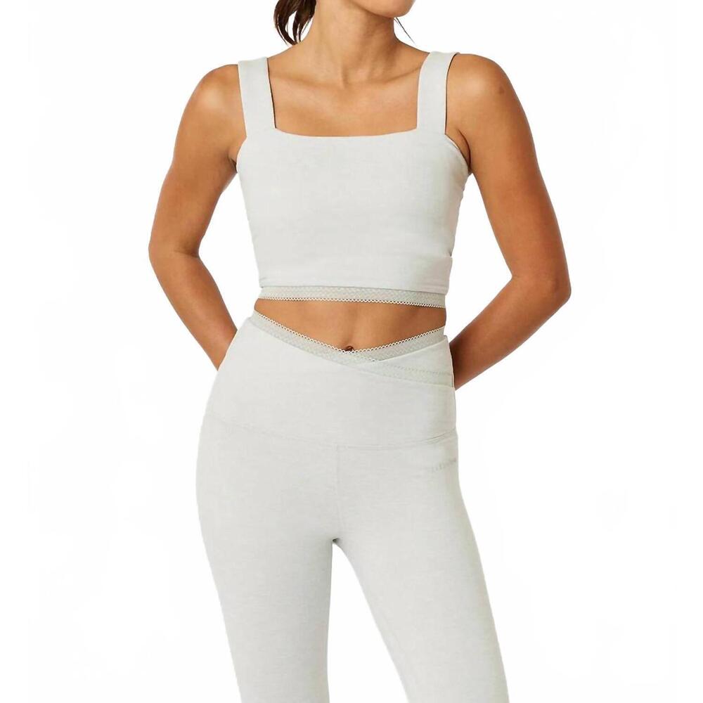 NEW CREAM YOGA lacey bra top in snow